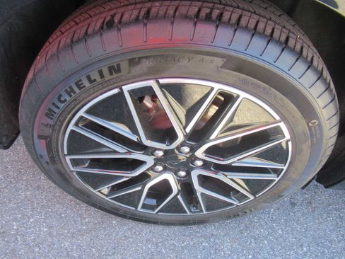 Used 2024 Ford Mustang Mach-E Premium AWD/4WD image 10
