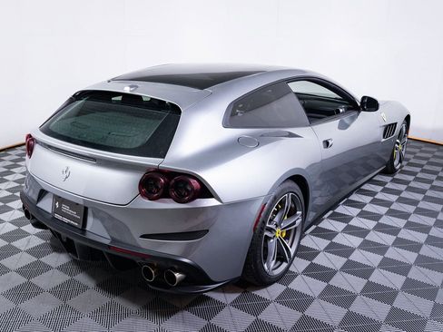 Certified 2018 Ferrari GTC4Lusso image 13