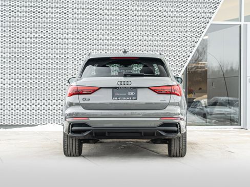 Certified 2025 Audi Q3 2.0T Premium w/ Convenience Package image 27