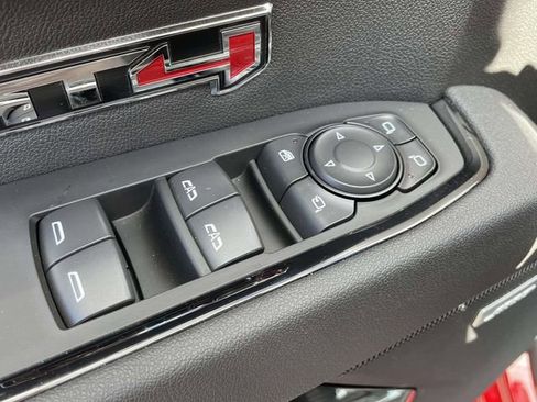 New 2026 GMC Sierra 1500 AT4 w/ AT4 Premium Package AWD/4WD image 18