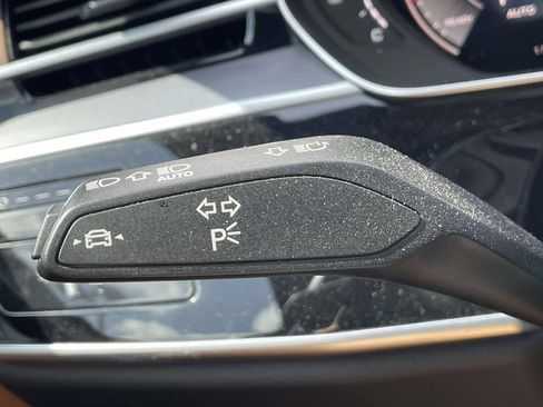 Used 2024 Audi A8 L 3.0T AWD/4WD image 35
