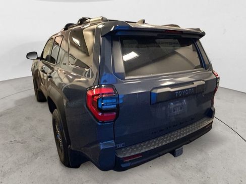 Used 2025 Toyota 4Runner SR5 AWD/4WD image 3