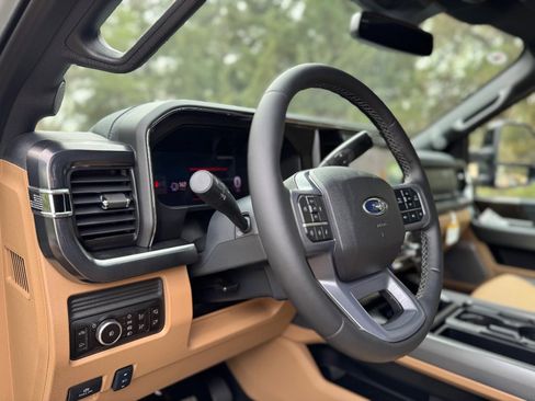 New 2026 Ford F250 Lariat image 19