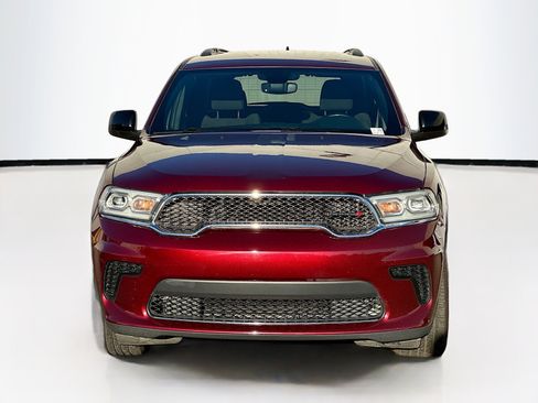 Used 2023 Dodge Durango SXT image 2