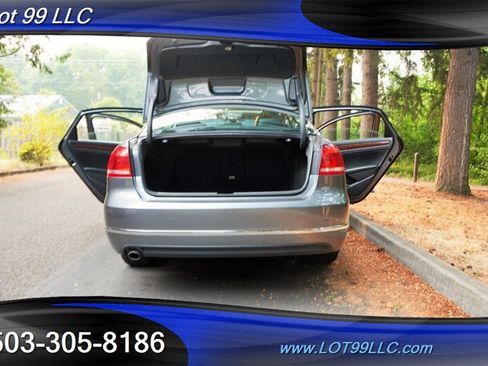 Used 2013 Volkswagen Passat TDI SEL Premium FWD image 29