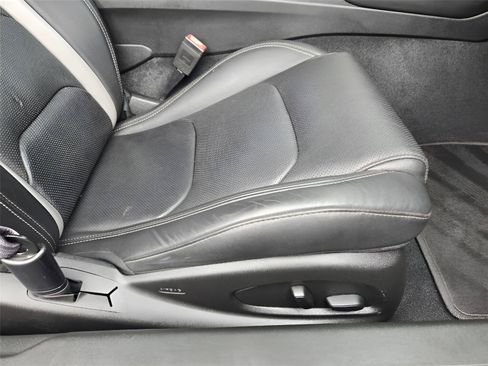 Used 2017 Chevrolet Camaro SS RWD image 21