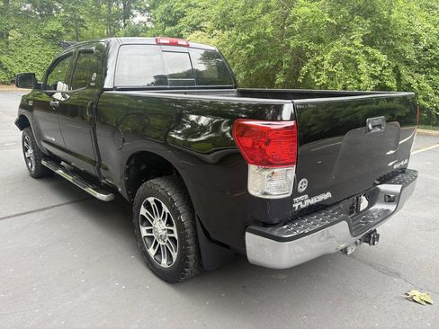 Used 2013 Toyota Tundra 4x4 Double Cab w/ SR5 Pkg image 7