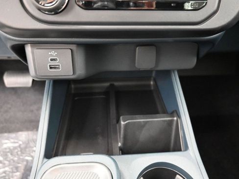 New 2025 Ford Maverick XL w/ Equipment Group 102A image 28