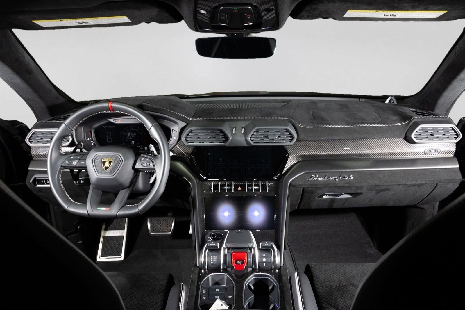 Used 2024 Lamborghini Urus Performante AWD/4WD image 5