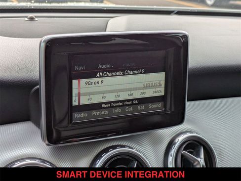 Used 2015 Mercedes-Benz GLA 250 4MATIC image 22