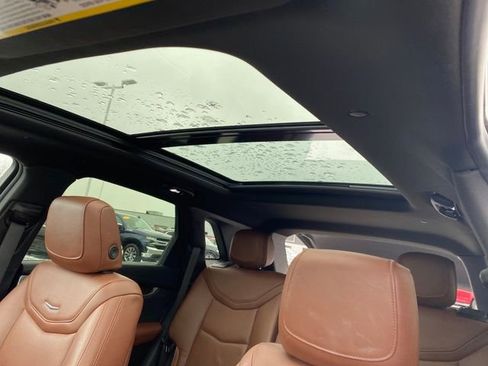 Used 2023 Cadillac XT5 Premium Luxury w/ LPO, Floor Liner Package image 15