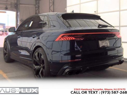 Used 2021 Audi SQ8 Prestige w/ Prestige Package AWD/4WD image 7