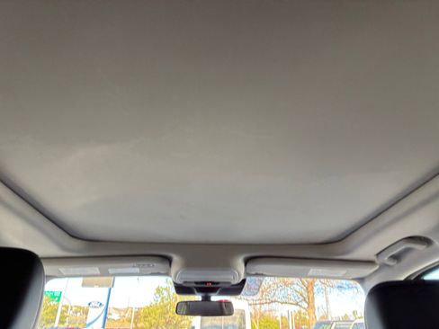 Used 2025 Ford Expedition Max Platinum image 33