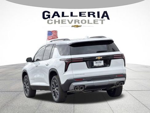 New 2026 Chevrolet Traverse LT image 5