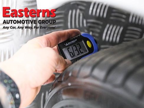 Used 2023 Toyota Camry XSE image 28