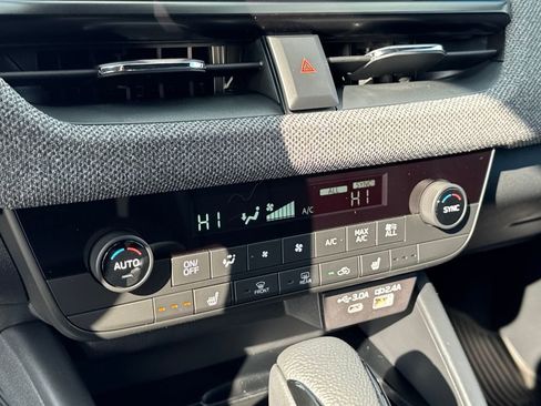 New 2026 Subaru Outback Premium image 26