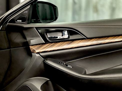 Used 2018 Nissan Maxima Platinum image 40