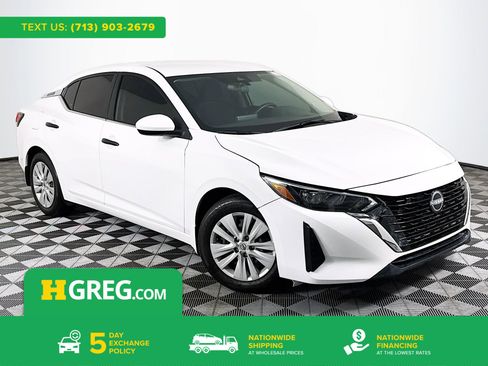 Used 2024 Nissan Sentra S image 1