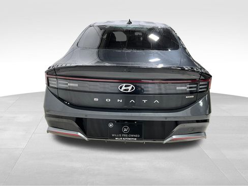 Used 2024 Hyundai Sonata Limited FWD image 5