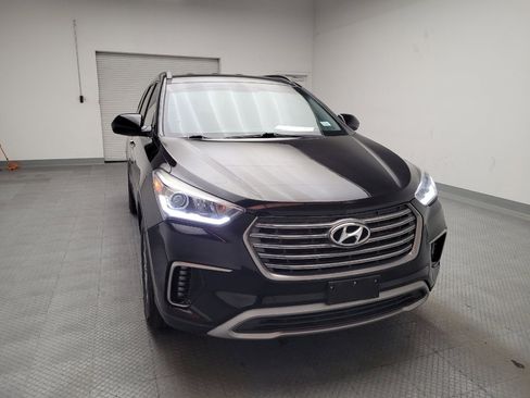 Used 2017 Hyundai Santa Fe SE image 14