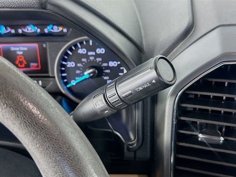 Used 2019 Ford F350 XLT w/ XLT Premium Package AWD/4WD image 15