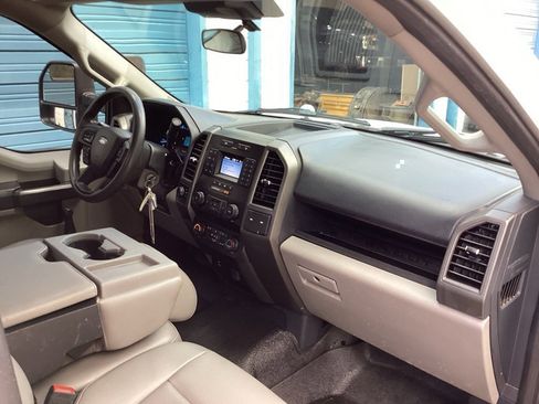 Used 2022 Ford F250 XL w/ STX Appearance Package image 31