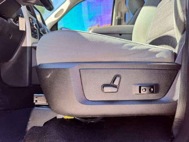 Used 2015 RAM 1500 Big Horn AWD/4WD image 32