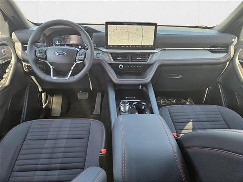 New 2025 Ford Explorer ST-Line image 15