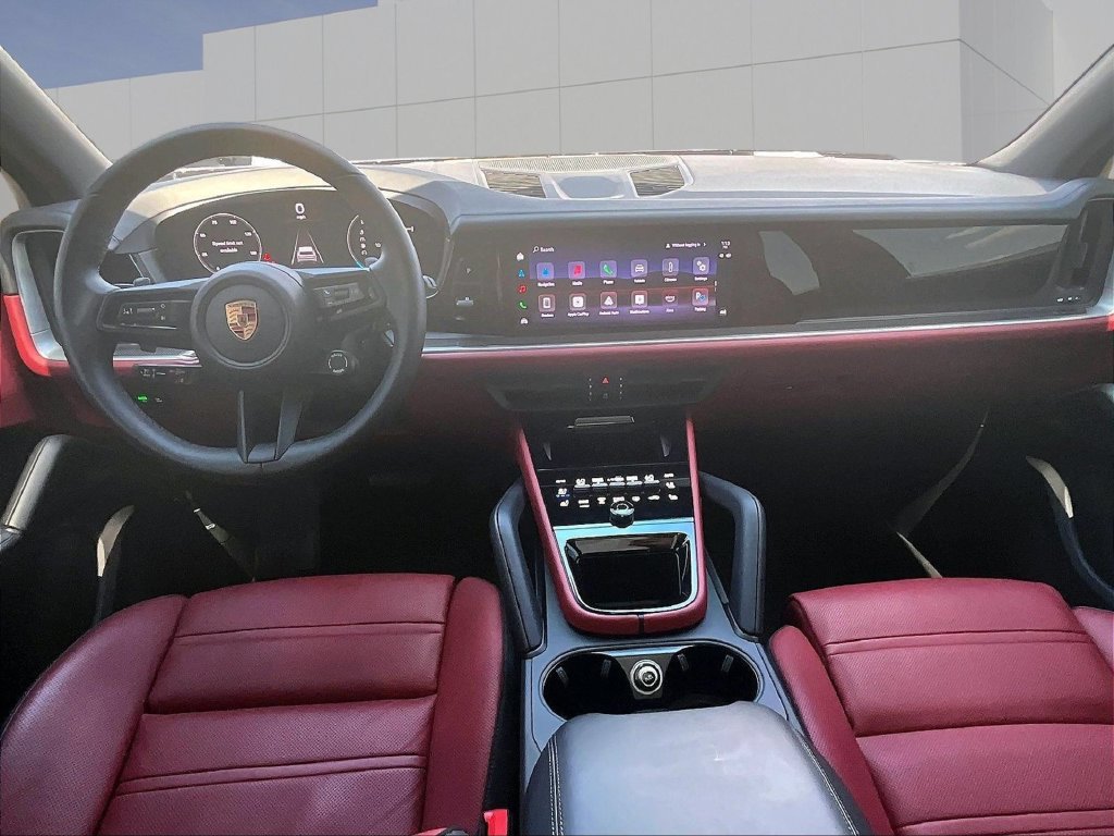 Certified 2026 Porsche Cayenne AWD/4WD image 14