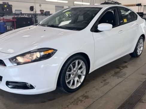 Used 2013 Dodge Dart SXT FWD image 1