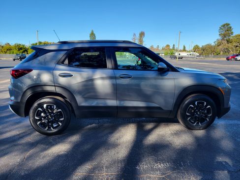 Certified 2023 Chevrolet TrailBlazer LT w/ Convenience Package image 4