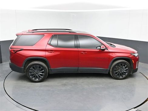 Used 2023 Chevrolet Traverse RS w/ LPO, Floor Liner Package image 27