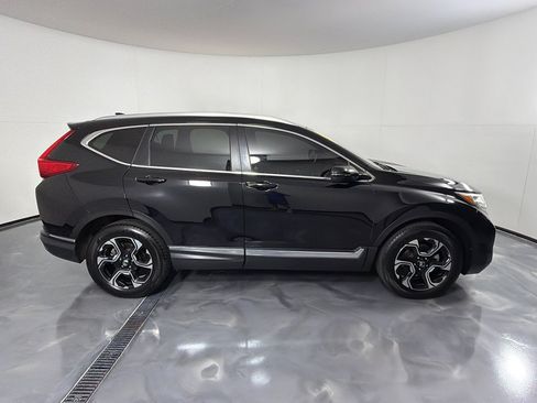 Used 2019 Honda CR-V Touring image 4