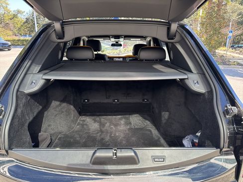 Used 2022 Rolls-Royce Cullinan image 27