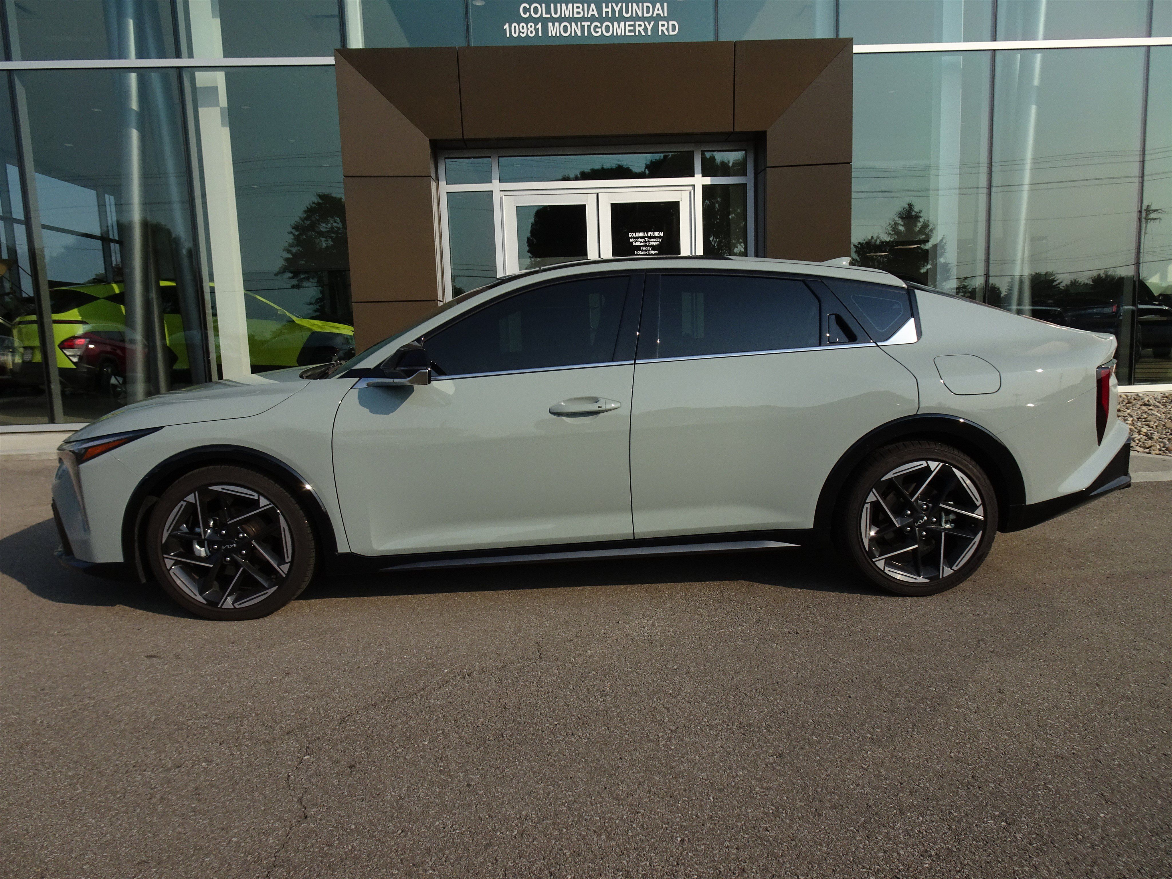 Used 2026 Kia K4 GT-Line w/ GT-Line Premium Package FWD image 2