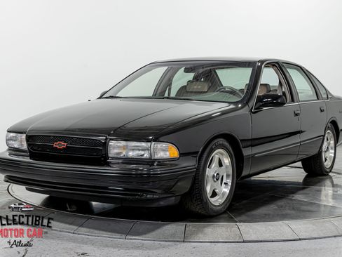 Used 1996 Chevrolet Impala SS RWD image 30