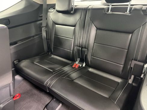 Used 2022 Volkswagen Atlas SEL image 12