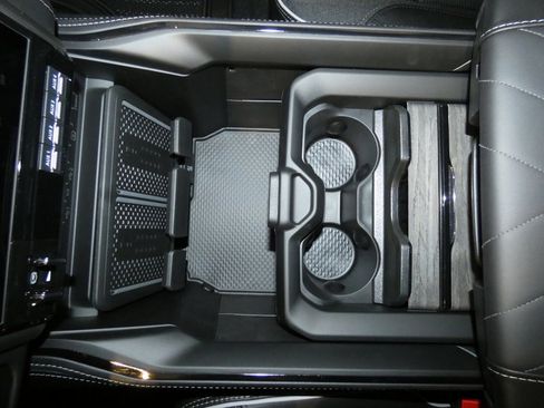 New 2026 RAM 3500 Limited image 22