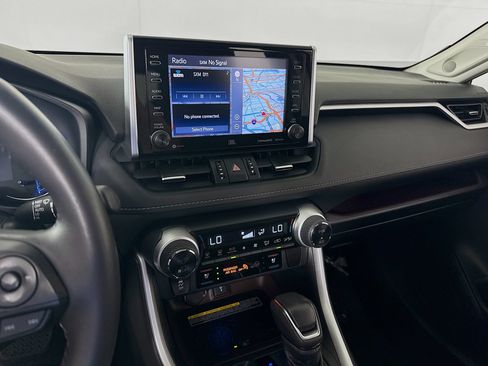 Certified 2020 Toyota RAV4 Limited AWD/4WD image 16