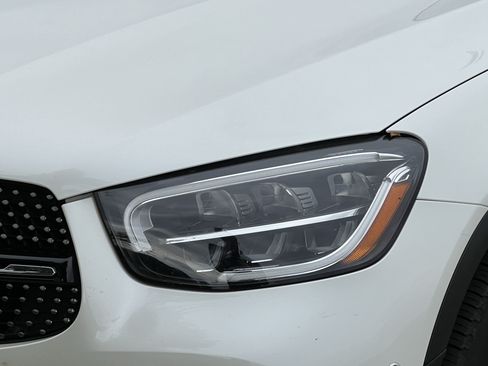 Used 2020 Mercedes-Benz GLC 300 4MATIC w/ AMG Line image 7