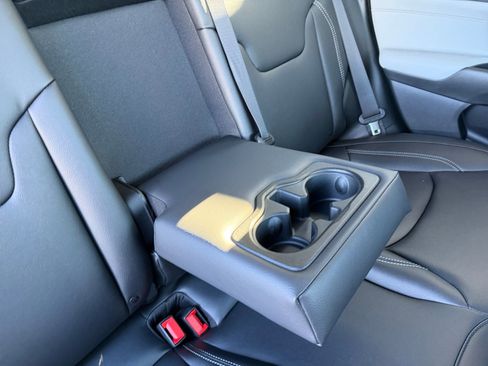 New 2026 Jeep Compass Limited image 16