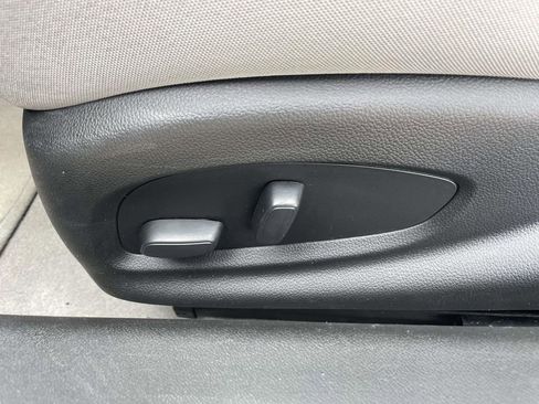 Used 2023 Chevrolet Camaro LT image 14