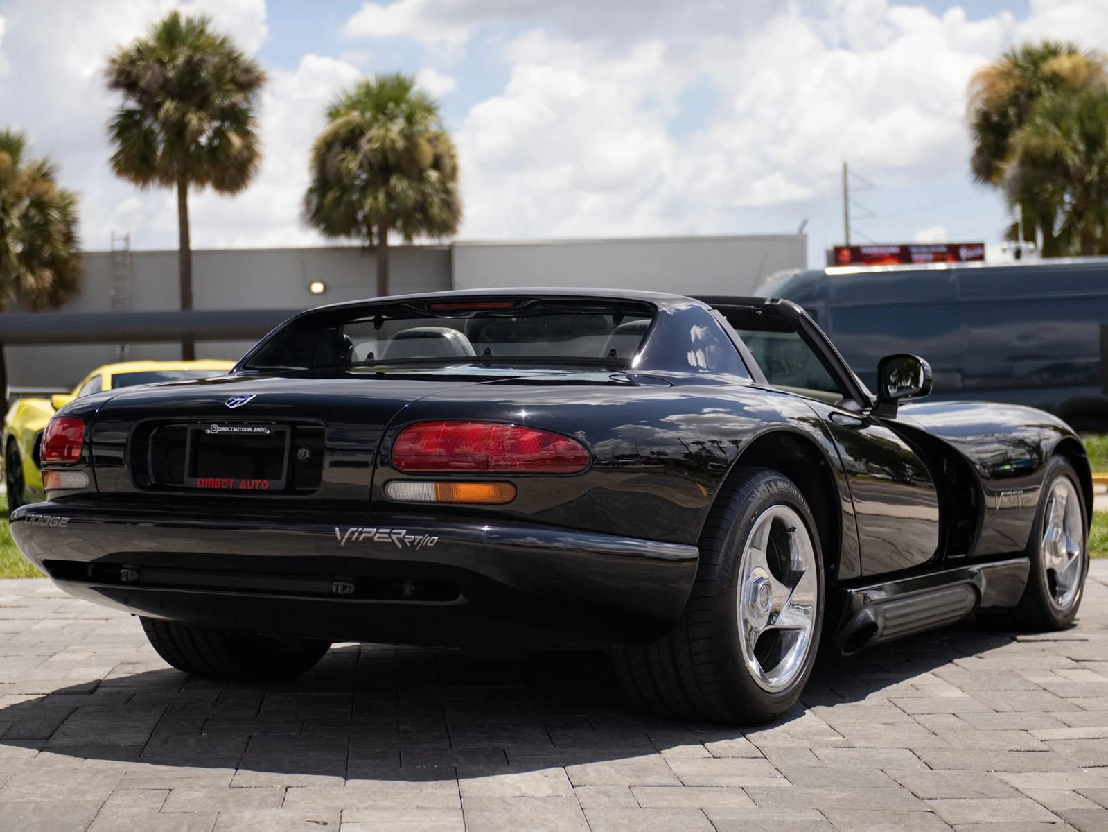 Used 1994 Dodge Viper RT/10 RWD image 20