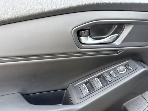 Used 2024 Honda Accord EX image 11