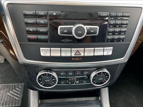Used 2014 Mercedes-Benz ML 350 4MATIC image 32