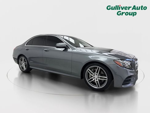 Used 2017 Mercedes-Benz E 300 image 12