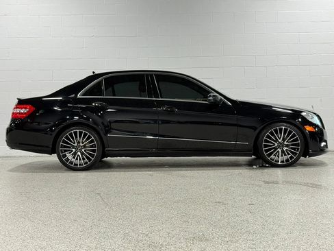 Used 2011 Mercedes-Benz E 350 4MATIC Sedan image 5