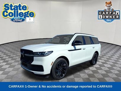 Used 2025 Lincoln Navigator Reserve w/ Jet Appearance Package