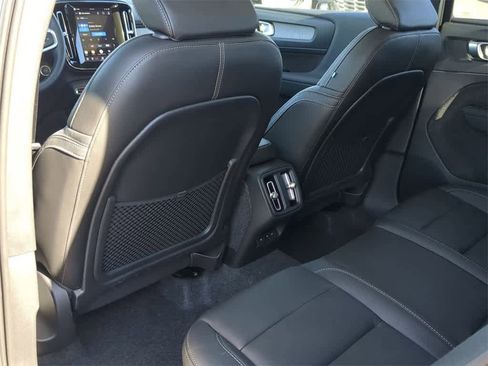 Used 2026 Volvo XC40 B5 Plus w/ Protection Package Premier image 17