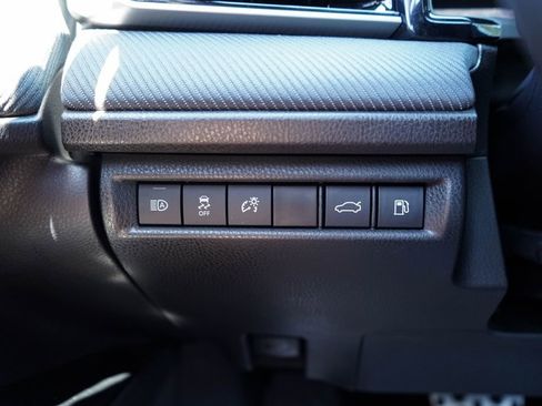 Used 2025 Toyota Camry SE w/ Convenience Package FWD image 30